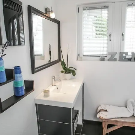 1 - Les Aromes Lägenhet